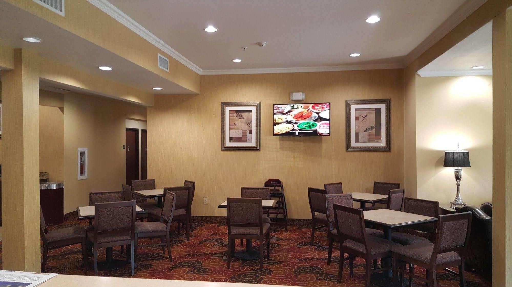 Microtel Inn & Suites By Wyndham Corpus Christi/Aransas Pass Zewnętrze zdjęcie